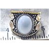 Image 10 : Angelic Angeline & Rainbow Moonstone Tapered Ring