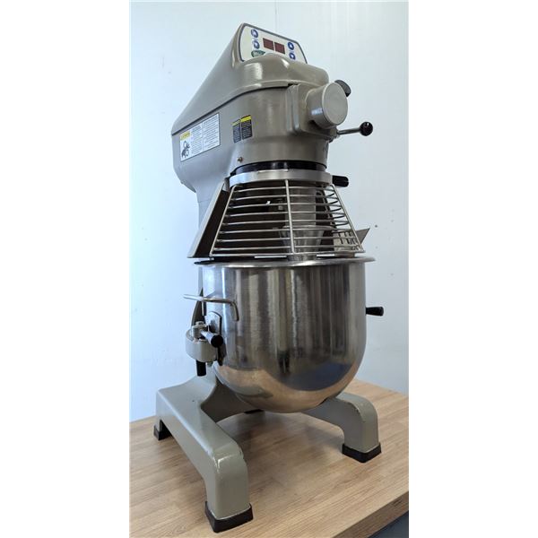 Globe SP20 20qt Planetary Mixer W/Wire Whip, Beater & Hook