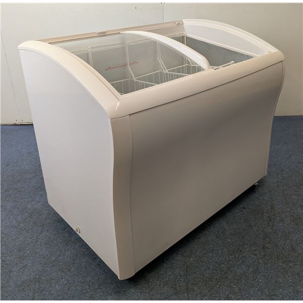 New Air NIF-40-CG Ice Cream Freezer
