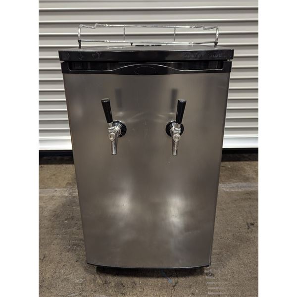 Danby DKC052BSLDB-D Beer Keg Cooler W/Front Tap