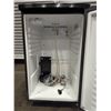 Image 6 : Danby DKC052BSLDB-D Beer Keg Cooler W/2 Tap Tower