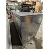 Image 12 : True TBB-4G-S 90" Three Door Back Bar Cooler