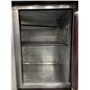 Image 9 : True TBB-4G-S 90" Three Door Back Bar Cooler
