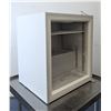 Image 2 : New Air NCF-20-H 20" Vertical Freezer