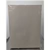 Image 5 : New Air NCF-20-H 20" Vertical Freezer
