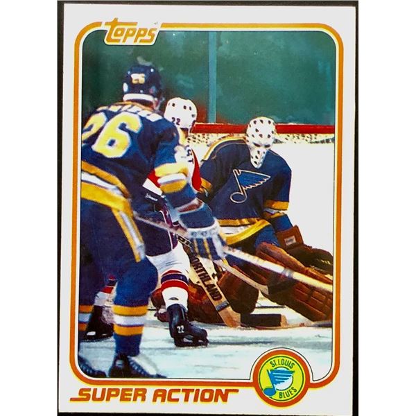1981-82 TOPPS MIKE LIUT (HOF)