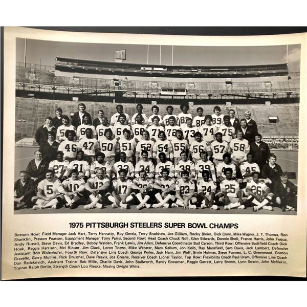 1975 PITTSBURGH STEELERS SUPER BOWL CHAMPS TEAM PHOTO