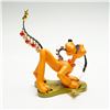 Image 2 : Walt Disney Classics Ornament Figure, Pluto Helps