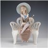Image 1 : Lladro Porcelain Figurine, Waiting In The Park, 1001374
