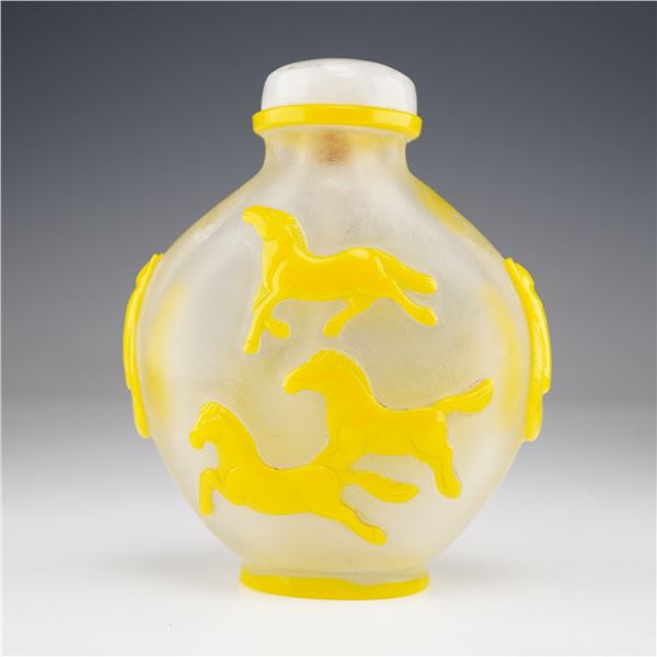 Frosted Glass Snuff Bottle, Yellow Horses