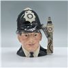 Image 1 : London Bobby Embossed D6744 Large Doulton Character Jug