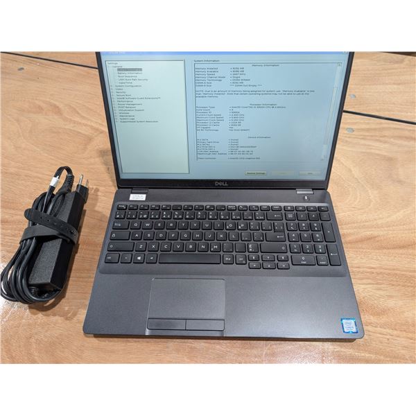 PORTABLE DELL LATITUDE 5501 15.6" i5-9300H