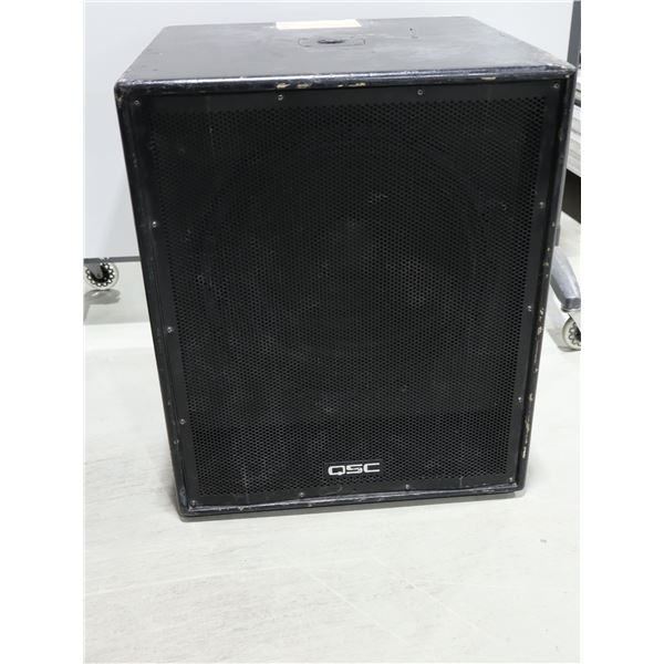 CAISSON DE BASSES QSC HPR118 28"x24"x27"