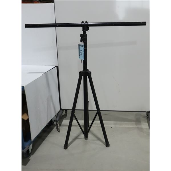 TRÉPIED POUR HAUT-PARLEUR