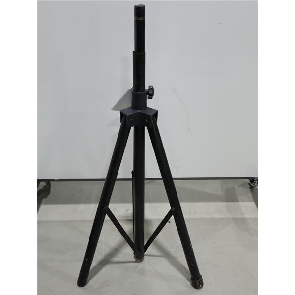 TRÉPIED POUR HAUT-PARLEUR