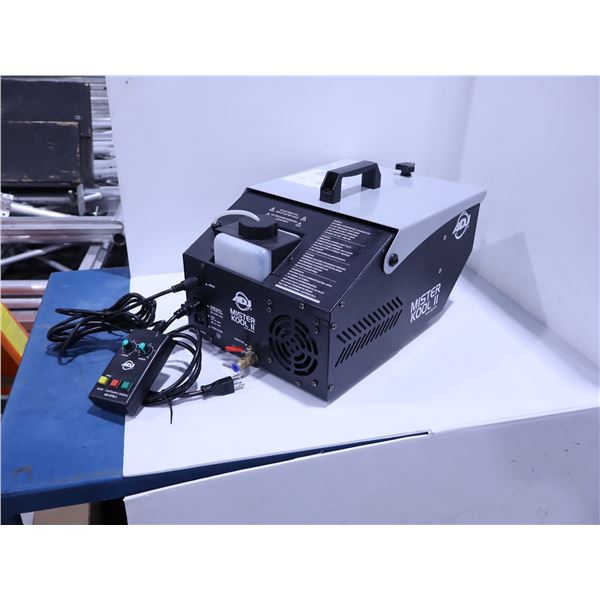 FOG MACHINE MISTER KOOL ll