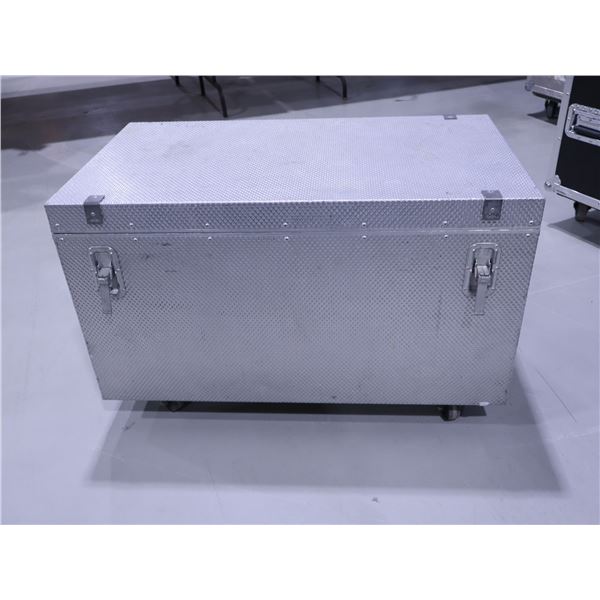 CABLE D'ENTRÉE ÉLECTRIQUE AWG0 100"' AVEC ROADCASE 35"x20"x22"