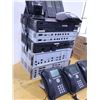 Image 2 : LOT DE TÉLÉPHONES ASST: 7  SYSTÈMES VOIP 3COM ASST + 5 TÉLÉPHONES AVAYA ASST