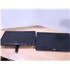 Image 1 : LOT DE 2 MONITEURS 22" LG FLATRON E2242T SANS SUPPORT SANS CABLES