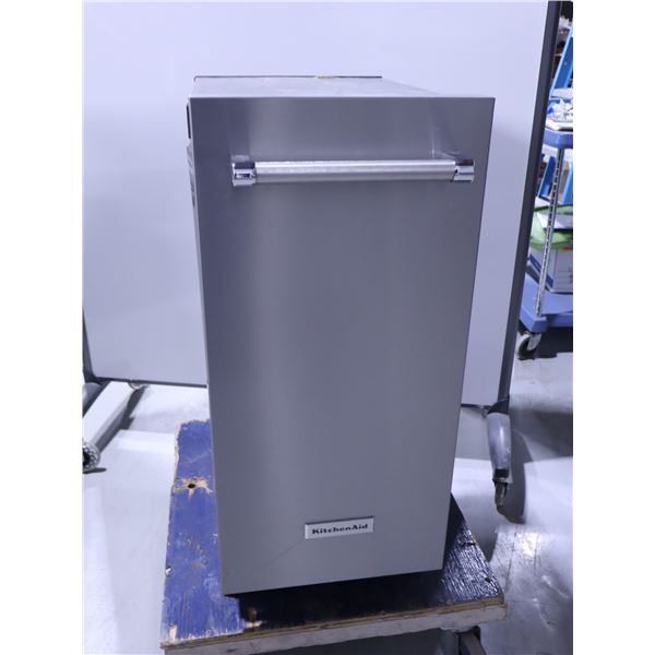 MACHINE À GLAÇONS KITCHENAID 15"x24"x34"