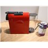 Image 2 : CAFETIÈRE NESSPRESSO ROUGE
