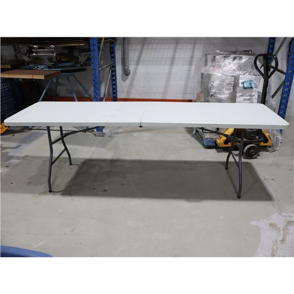 TABLE PLIANT 8' PLASTIQUE