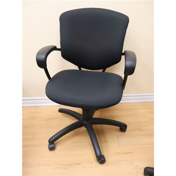 CHAISE DE BUREAU FINI TISSU