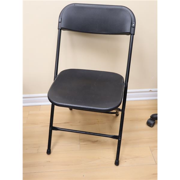 CHAISE PLIANT MÉTAL/PLASTIQUE