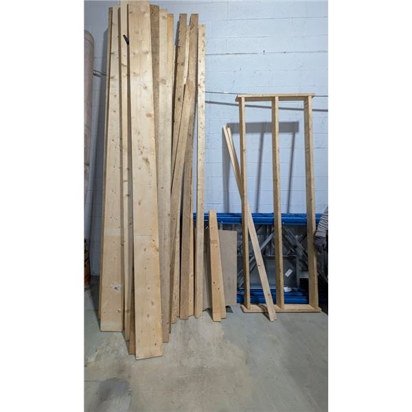 LOT: 17 PLANCHES DE BOIS ASST (9"x1"x144" 