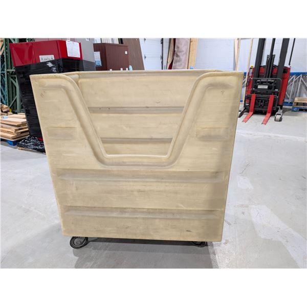 BAC MOBILE EN PLASTIQUE 48"x29"x55"