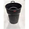 Image 1 : POUBELLE RUBBERMAID ROUGHNECK 121L