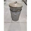 Image 1 : LOT DE 2 POUBELLES EN METAL RONDE 18"dx23.5"
