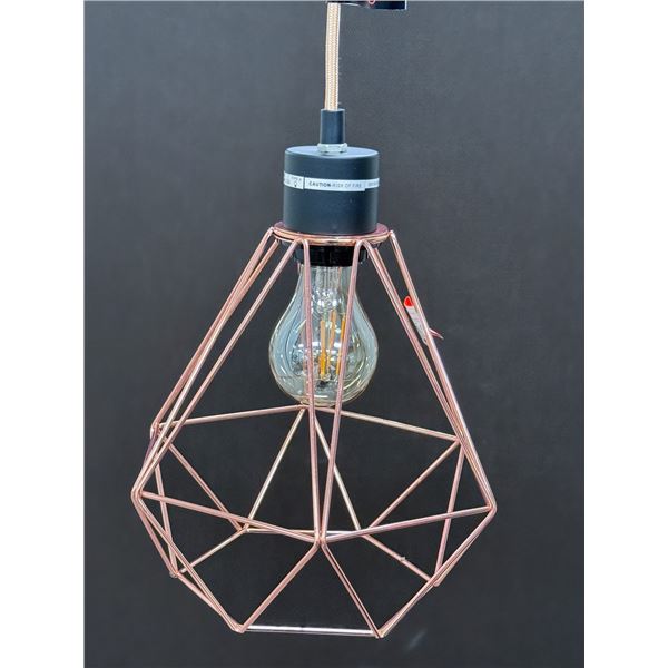 ENS DE LUMIÈRE SUSPENDU PLOG-IT