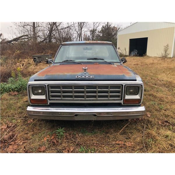 1985 Dodge D10 Pick Up Truck