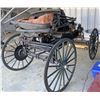 Image 10 : Antique Horseless Carriage