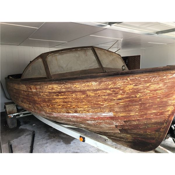 Chris Craft Wood Fishing Boat