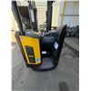 Image 47 : Yale 260R Type E Industrial Truck Narrow Aisle Warehouse Forklift, NR045EC (Starts & Runs, See Video