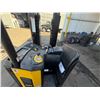 Image 48 : Yale 260R Type E Industrial Truck Narrow Aisle Warehouse Forklift, NR045EC (Starts & Runs, See Video