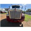 Image 24 : 2006 Kenworth T800 Semi Truck Tractor on F131247 Chassis w/ Cummins ISX Engine, 297065 Miles  (Start