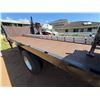 Image 22 : 2005 Ford F750 XL Super Duty 4x2 Flatbed Truck w/ Lift Gate, 12777 Miles, 22.5" L  (Starts & Runs, S