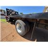 Image 37 : 2005 Ford F750 XL Super Duty 4x2 Flatbed Truck w/ Lift Gate, 12777 Miles, 22.5" L  (Starts & Runs, S