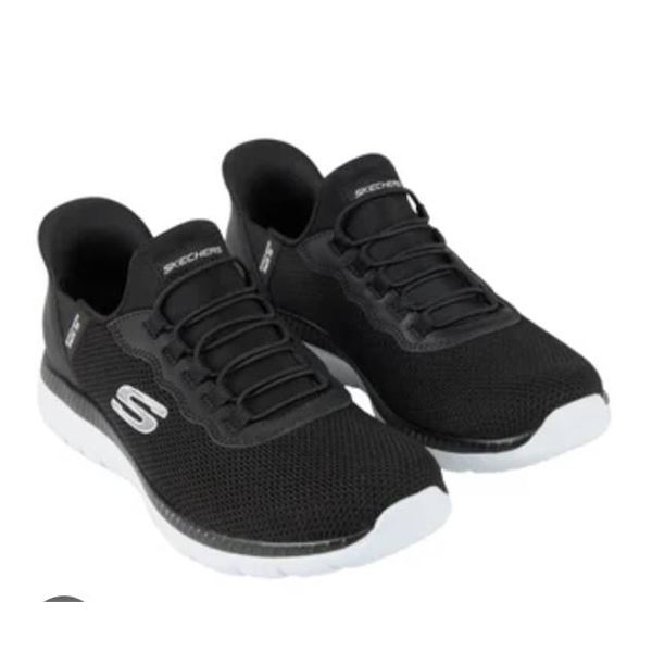 Skechers Women’s Black Slip-On Athletic Shoes Size 7