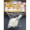 Image 3 : Honey Gate Lot of 6 for Beekeeping Applications