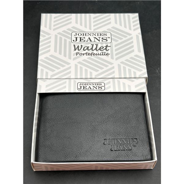 Johnnies Jeans Wallet with Multiple Compartments