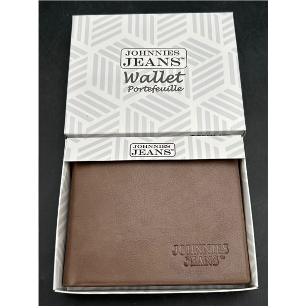 Johnnies Jeans Brown Leather Bifold Wallet with Multiple Compartments