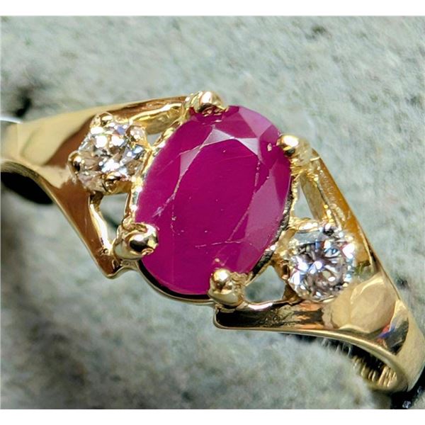 $2100, 10K(1.2g), RUBY (0.45ct), LAB DIA (0.06ct)RING, size 6.5, appraised value $2100, ring resizea