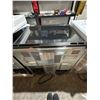 Image 3 : LG LSEL6330 30-Inch Slide-In Electric Range with Convection Oven 6.3 cu ft. Electric Range with Easy