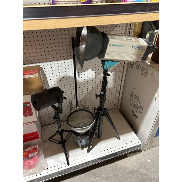 Visatec Solo 800 B Studio Lighting Kit with Stands and Accessories
