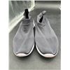Image 2 : Black Slip-On Athletic Shoes with White Soles Size 43