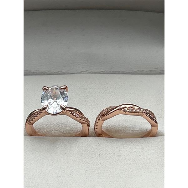 Mameloly Rose Gold-Tone Bridal Ring Set With Oval Solitaire Accent Bands